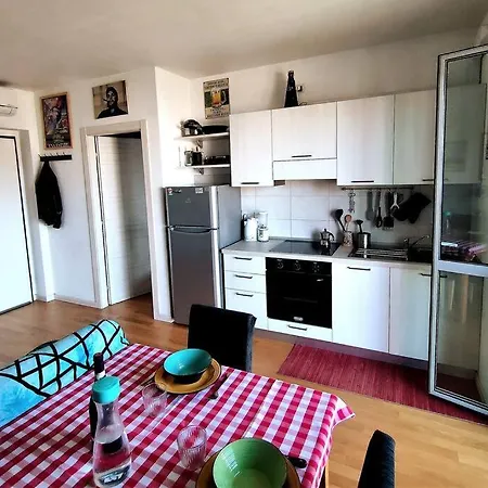 San Siro Uptown Flat Apartament *